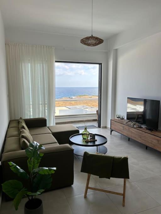 Penthouse Med Privat Saltvannsbasseng Pa Esentepe Beach Kyrenia  Exteriér fotografie