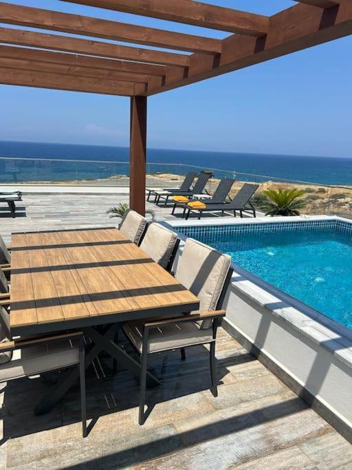 Penthouse Med Privat Saltvannsbasseng Pa Esentepe Beach Kyrenia  Exteriér fotografie